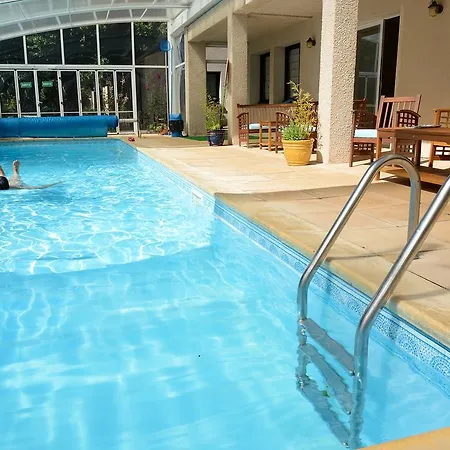 Le Mont Barral Hotel Creyers
